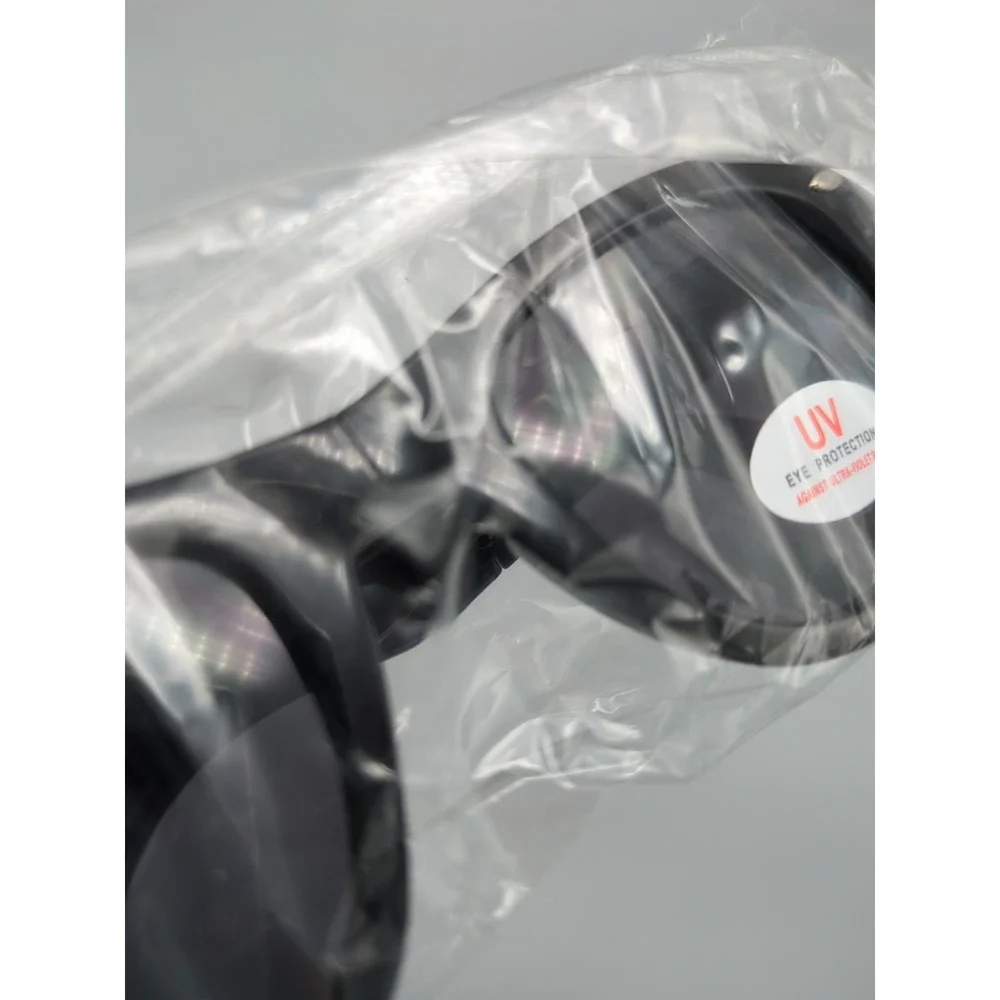 Google SWAG Black Sunglasses Unisex UV Protection Foldable White Retro SerifLogo